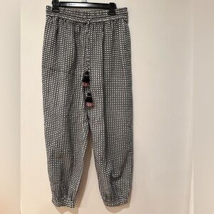 Ollari Black and White Patterned Pants